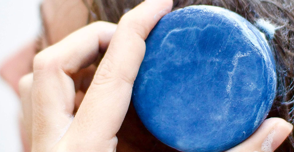 shampoing solide bleu